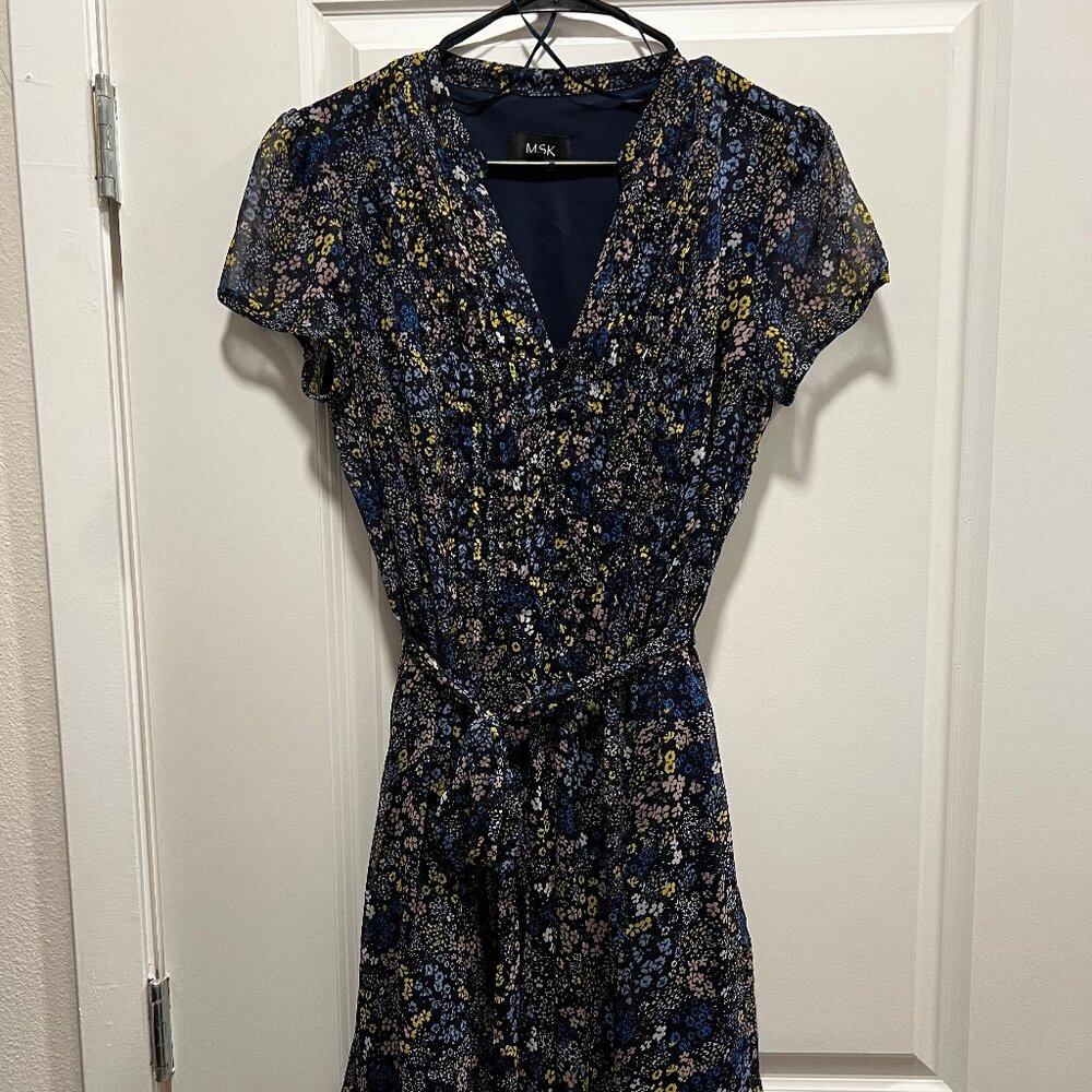 MSK Dress Size 12 Tiny Flowers w/ Tie Belt in Navy Blue